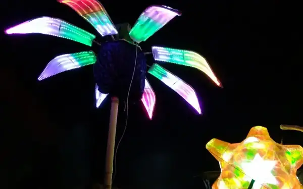 Niantic-Commissioned LED Sculpture